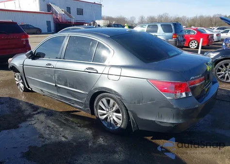2012 Honda Accord 2.4 Ex-L из США, поврежденный, VIN 1HGCP2F84CA131241